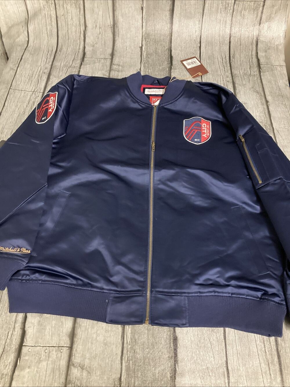 NWT Men’s Mitchell & Ness St Louis City SC Lightweight Satin Bomber Jacket XL